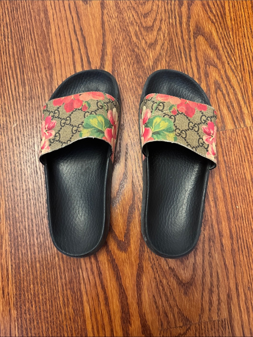 Gucci Floral Slide Sandals - Black with Floral Strap